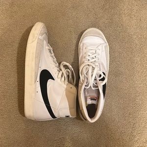 Nike Mens Blazer Mid